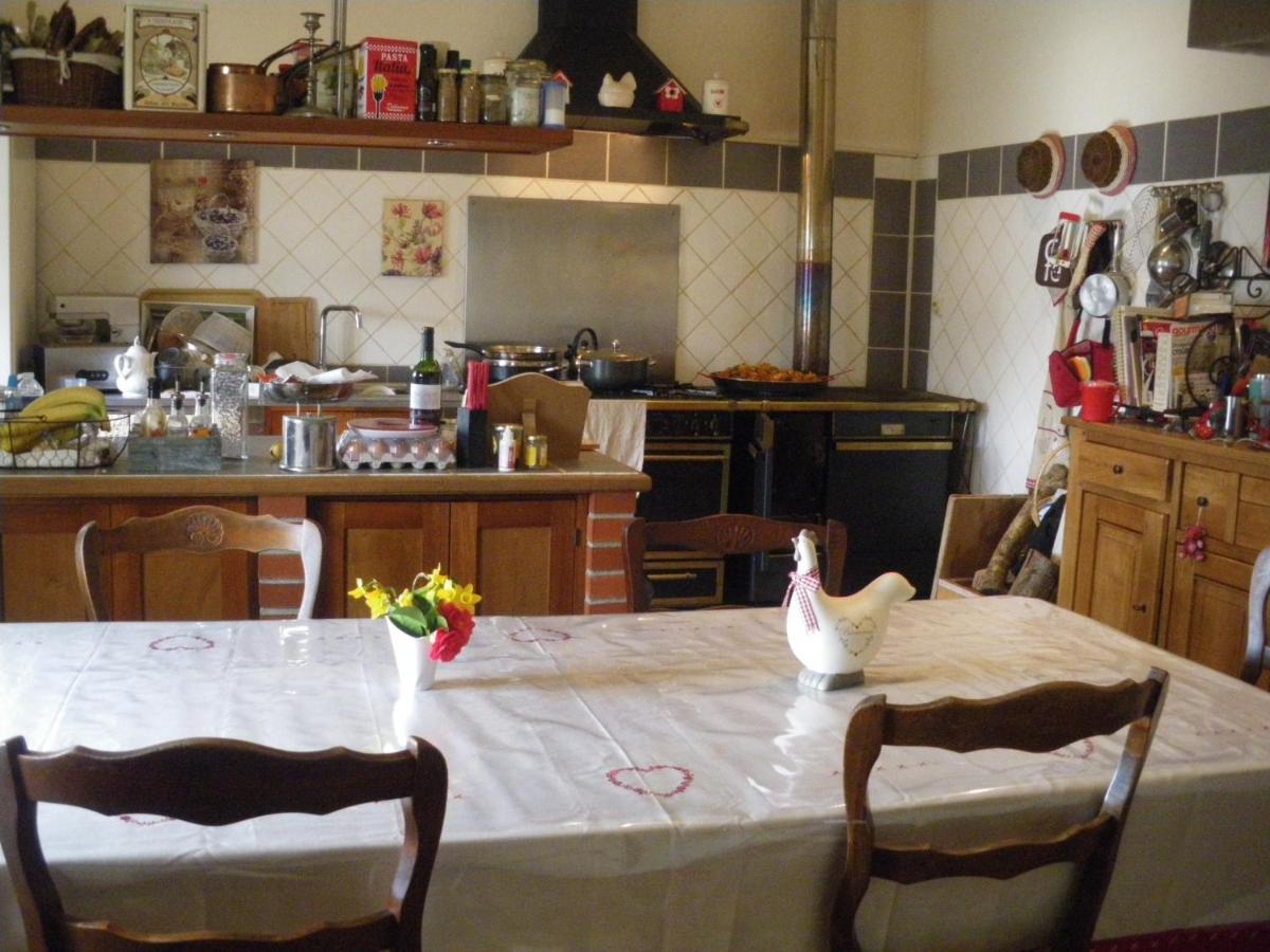 Bed and Breakfast La Metairie Du Pont Sainte-Hermine Esterno foto