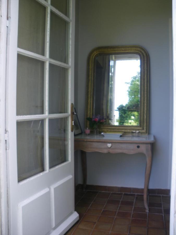 Bed and Breakfast La Metairie Du Pont Sainte-Hermine Esterno foto